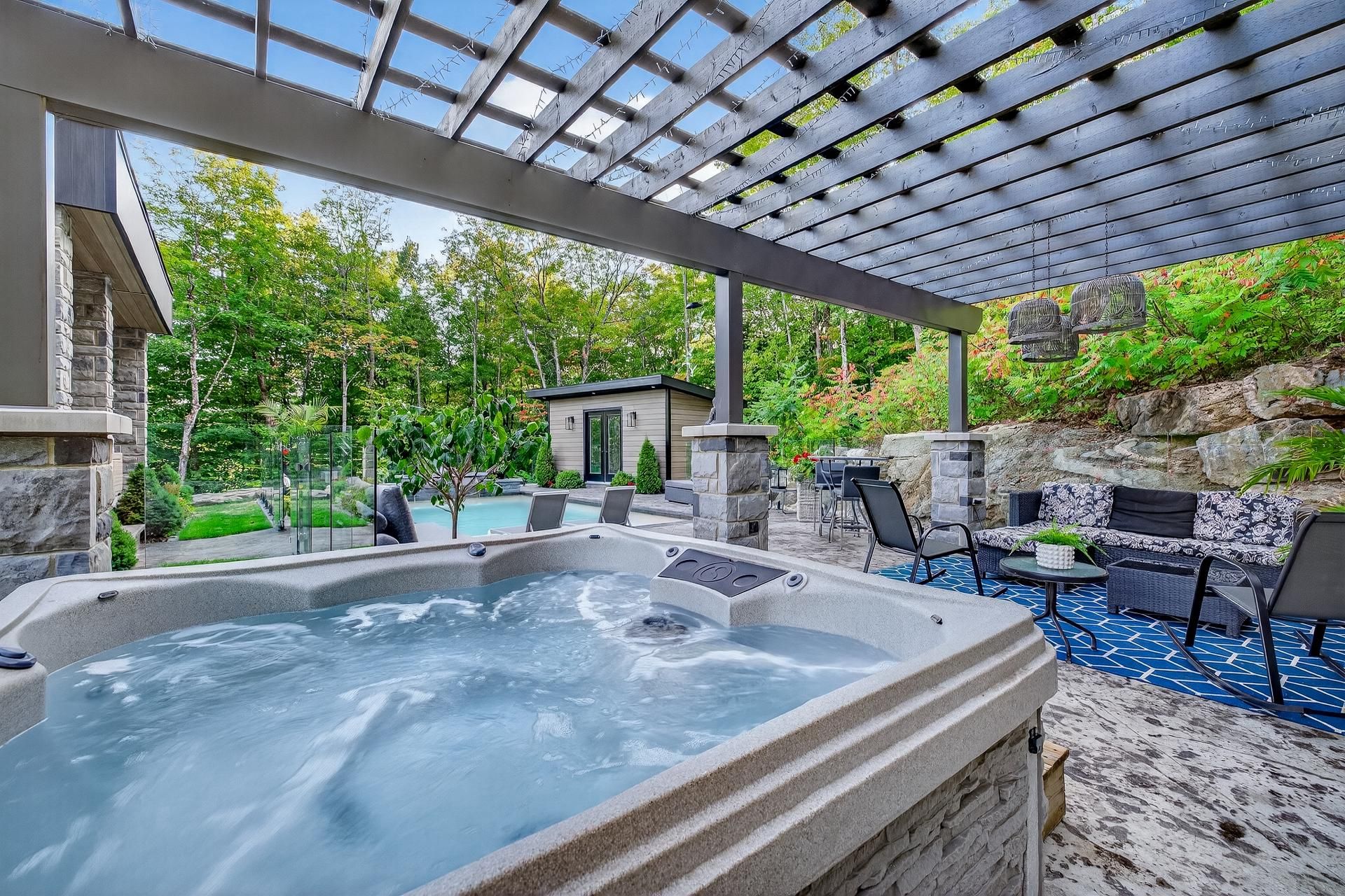 Hot tub