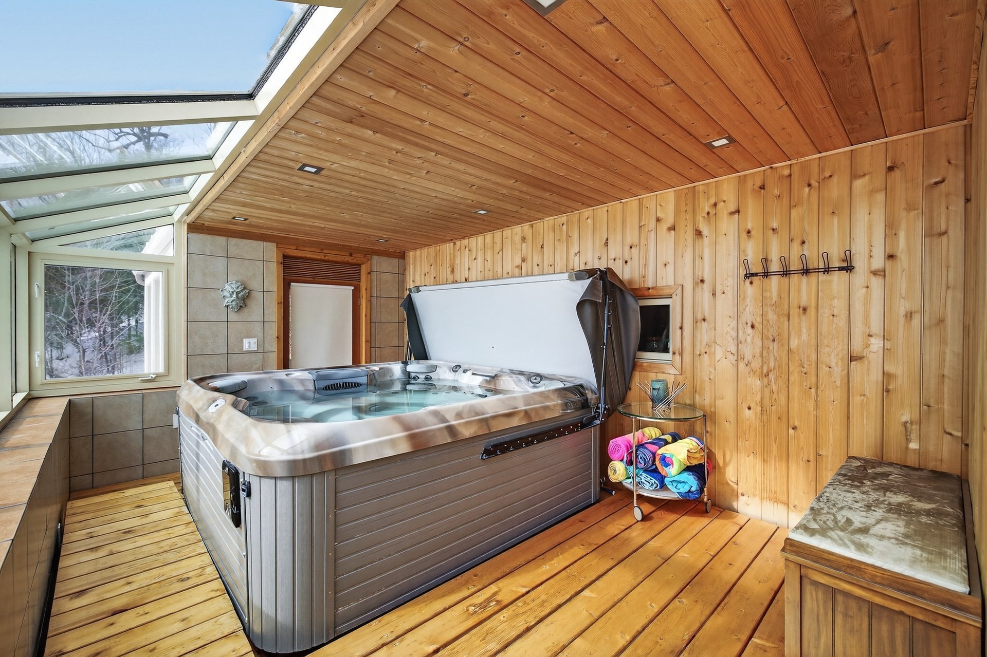 Hot tub