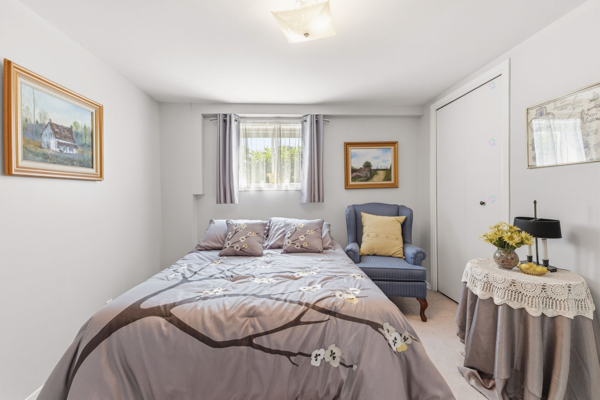 Bedroom