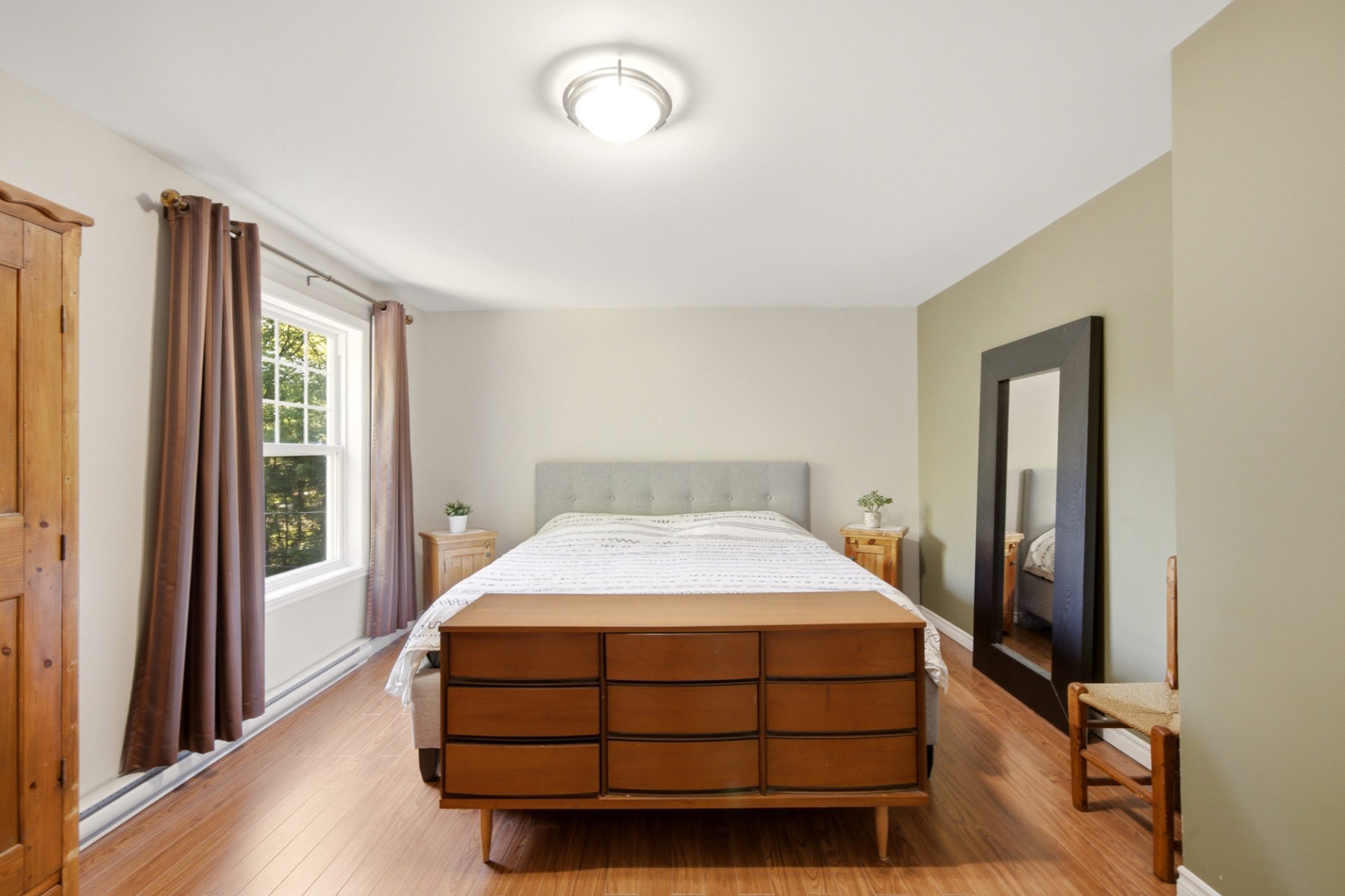 Master bedroom