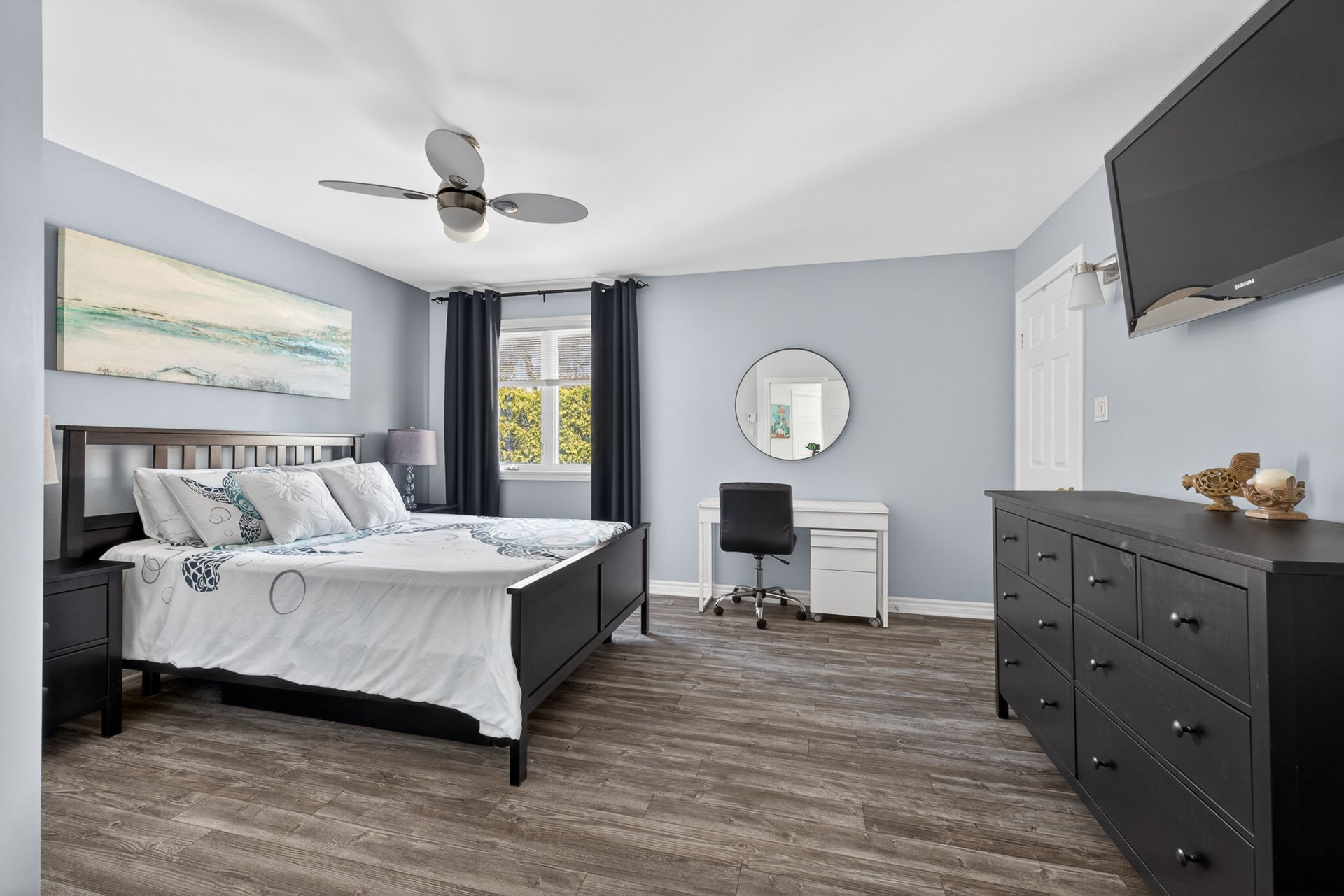 Master bedroom