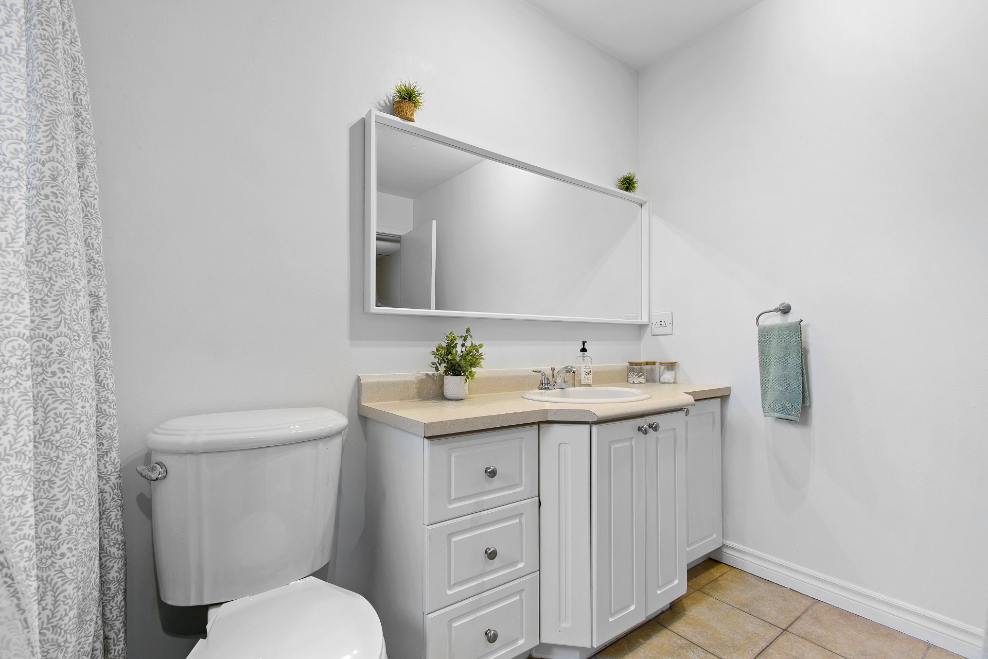 Salle de bains attenante à la CCP