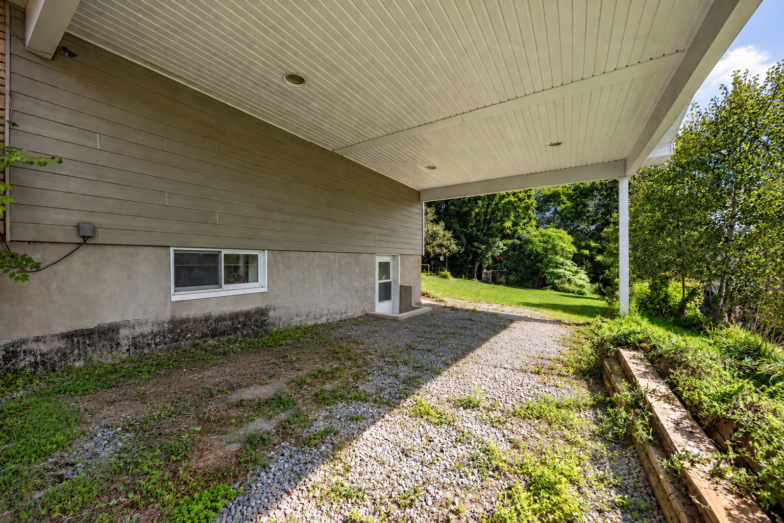 Carport