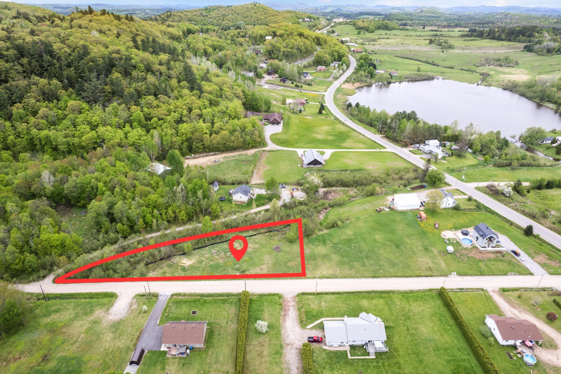 Land/Lot - Approximate lines