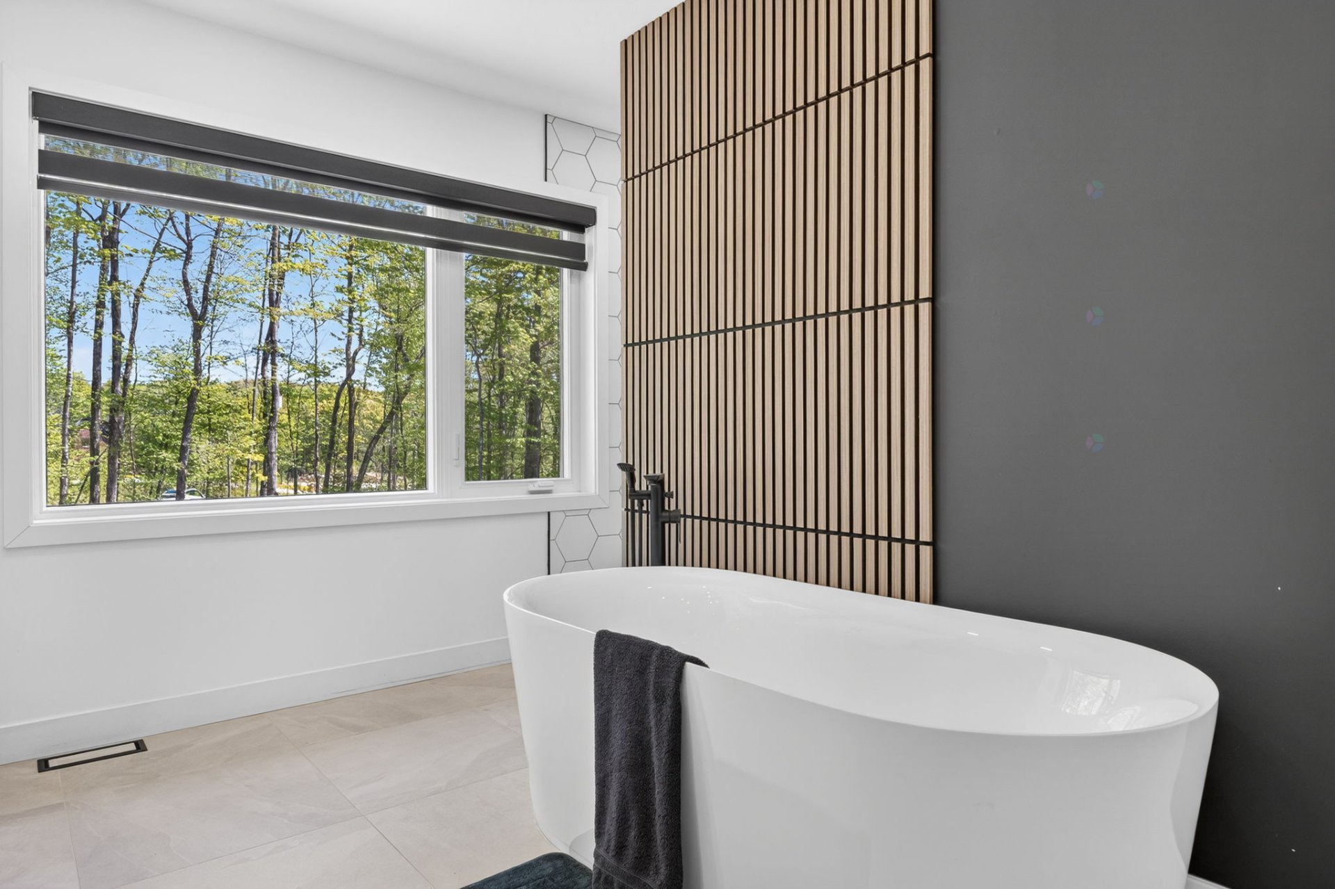 Ensuite bathroom