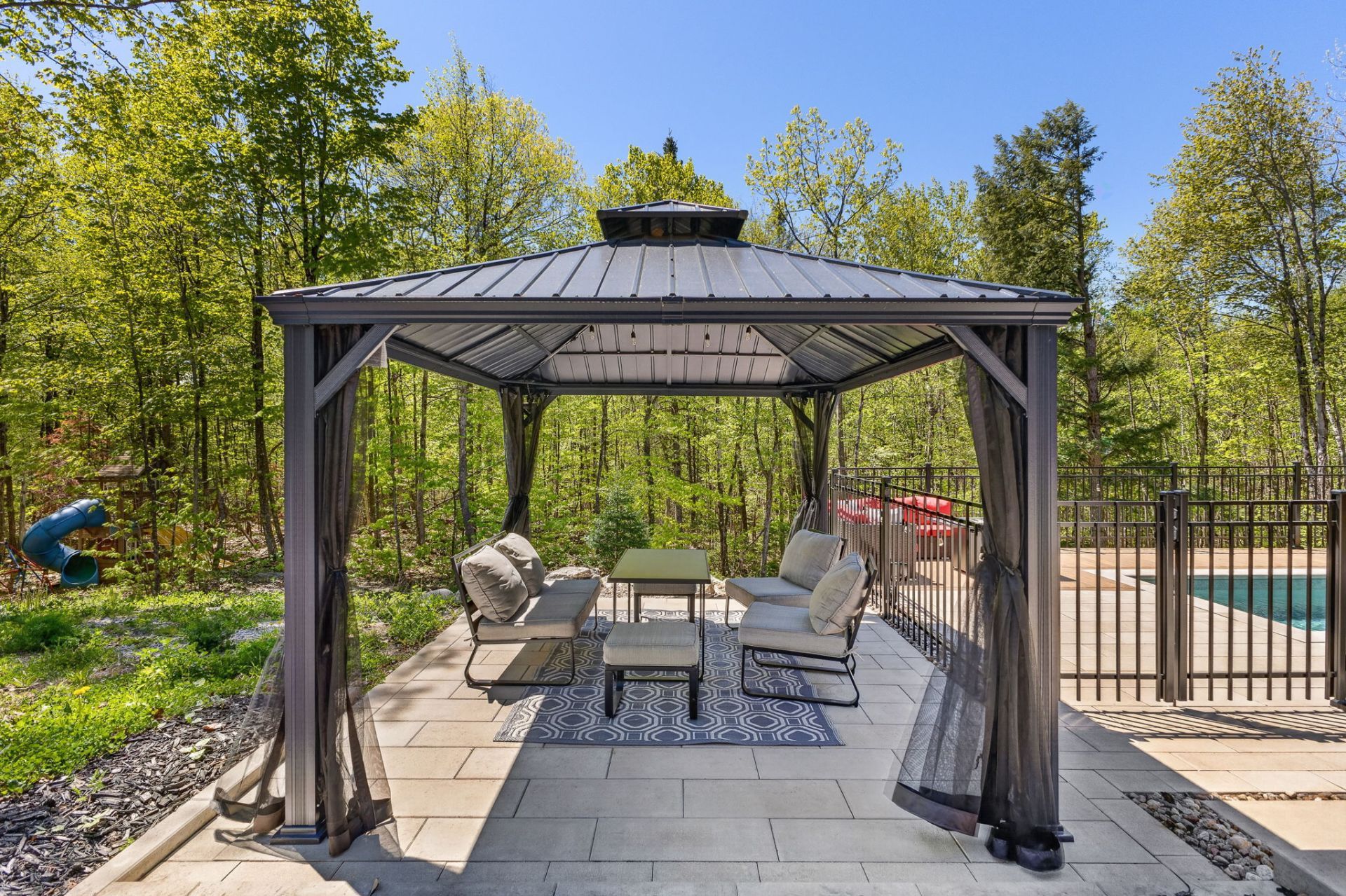 Patio/Gazebo