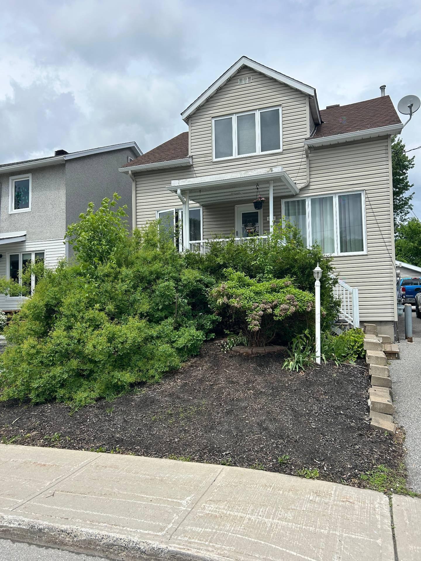 120 Rue St-Jean-Bosco 
