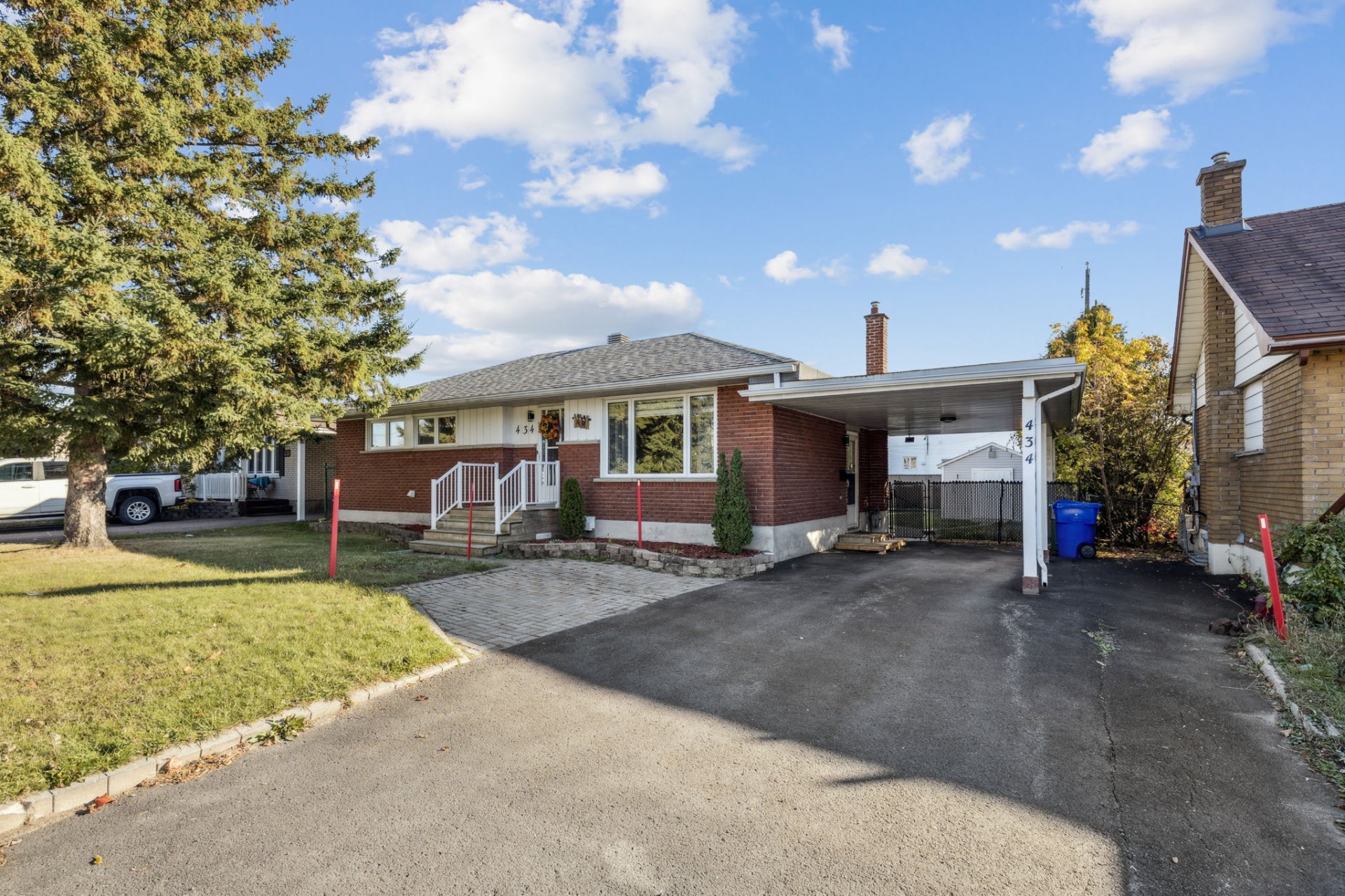 434 Boul. St-René O.