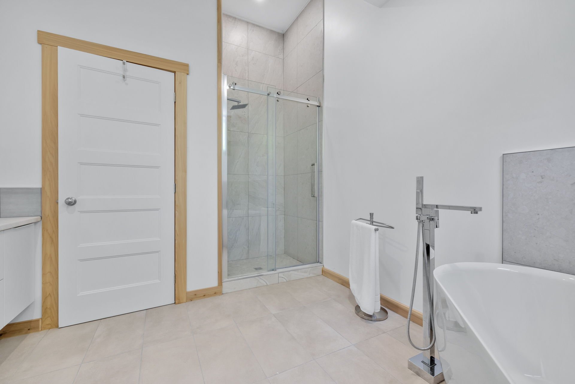 Ensuite bathroom