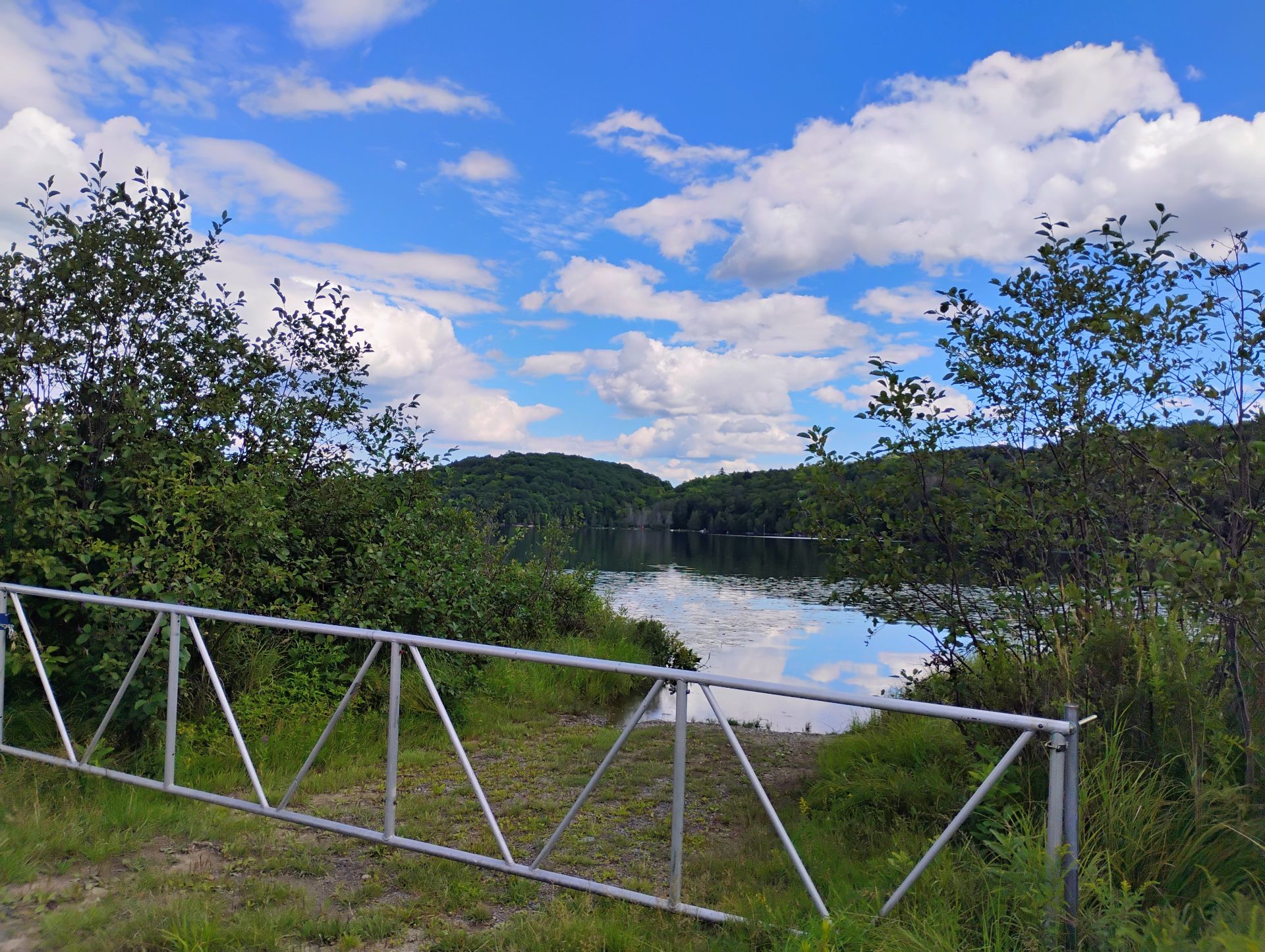 Notre-Dame lake