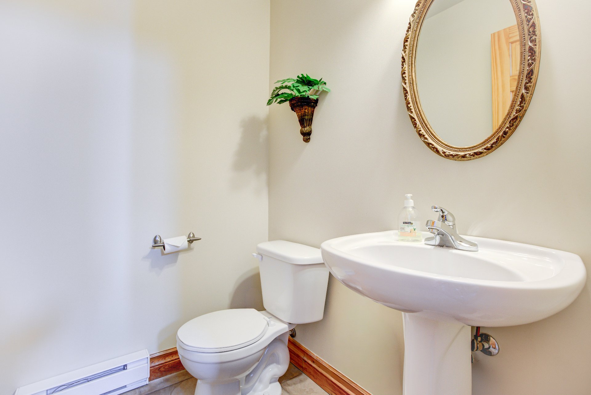 Powder room