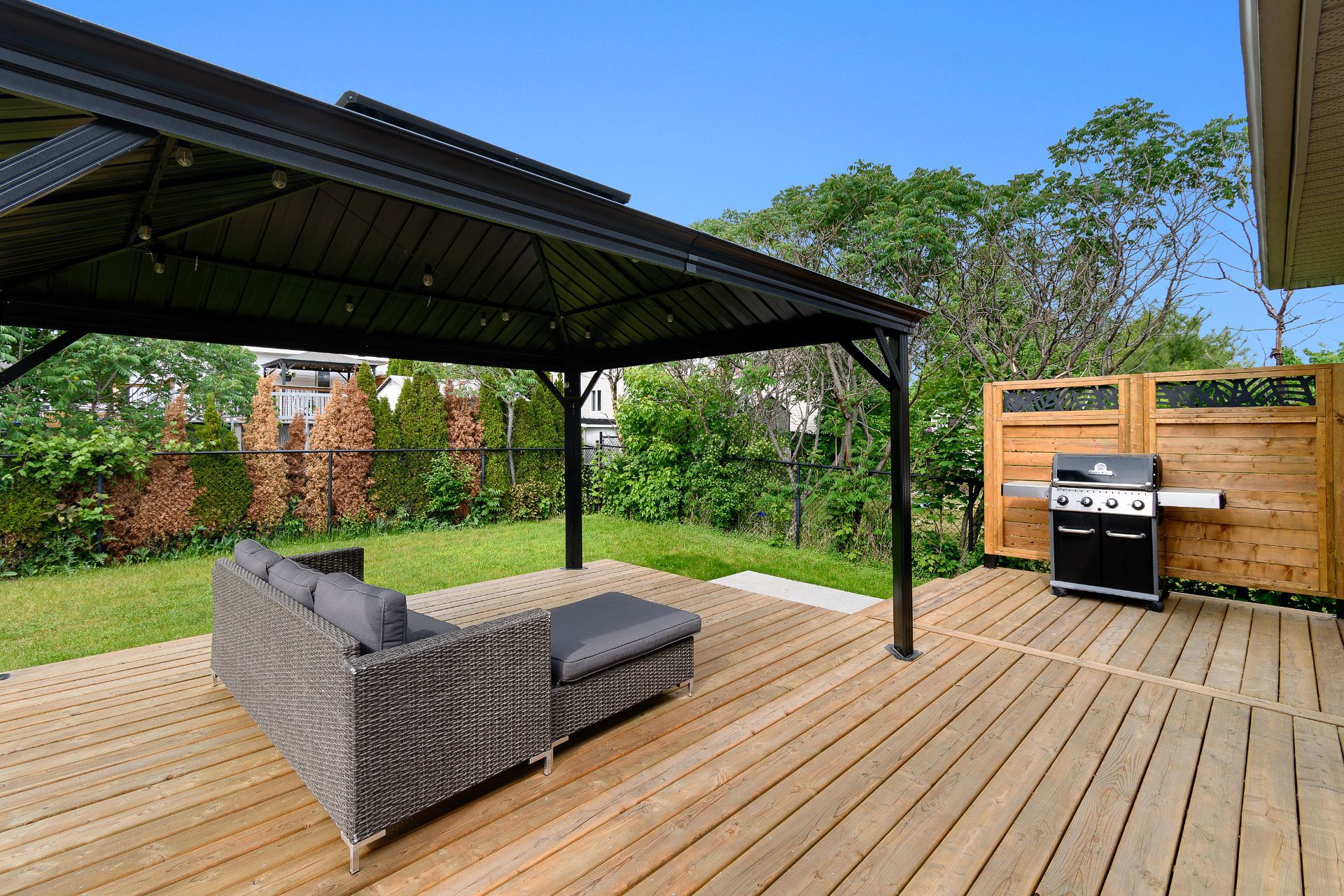 Cour