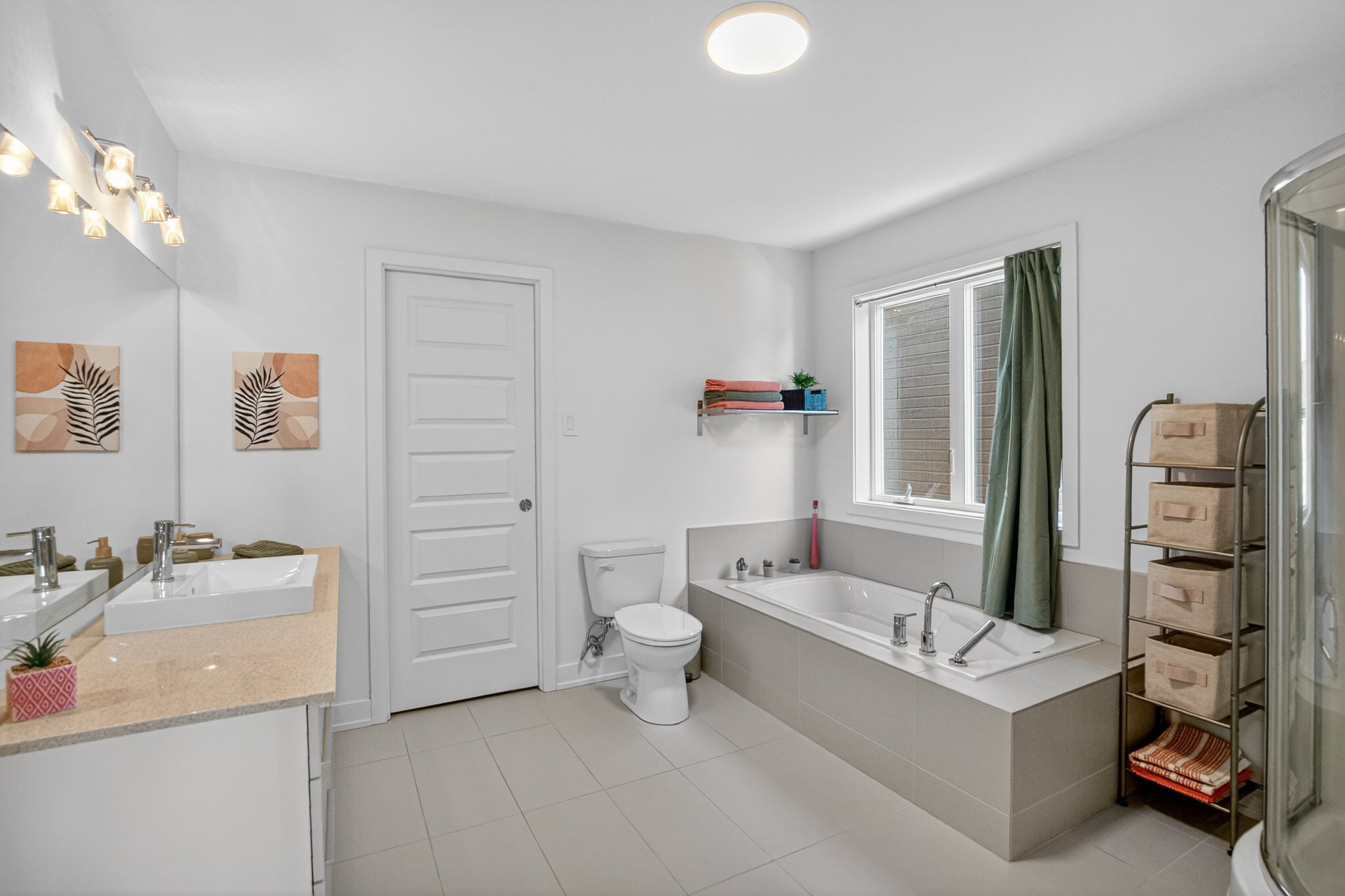 Salle de bains attenante à la CCP