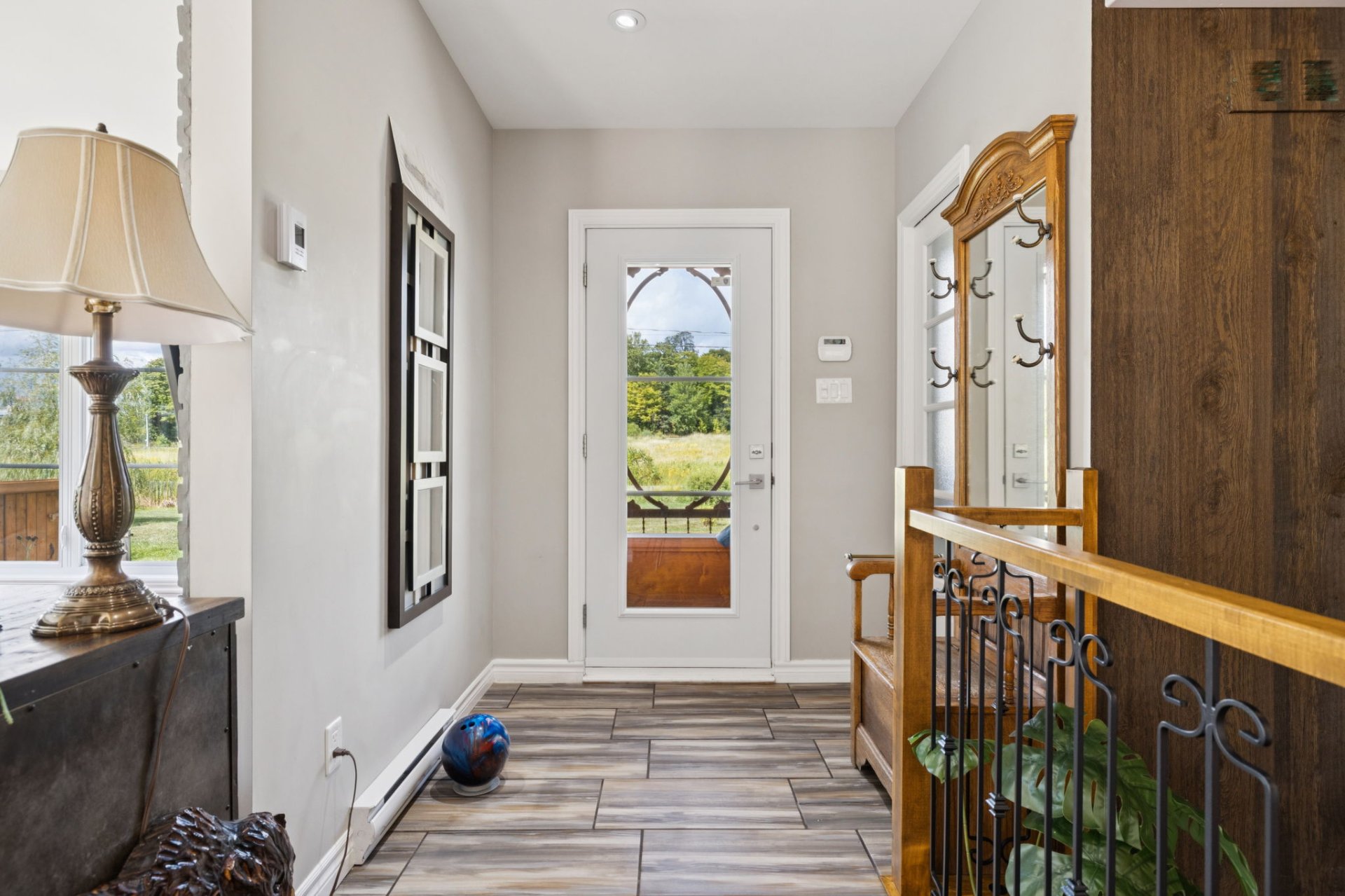 Hall d'entrée - Avec Walk-in closet