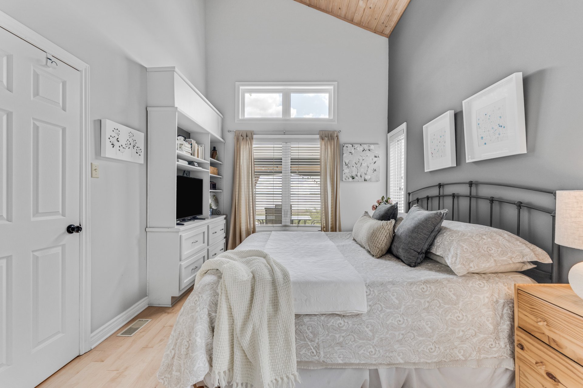 Chambre à coucher principale
