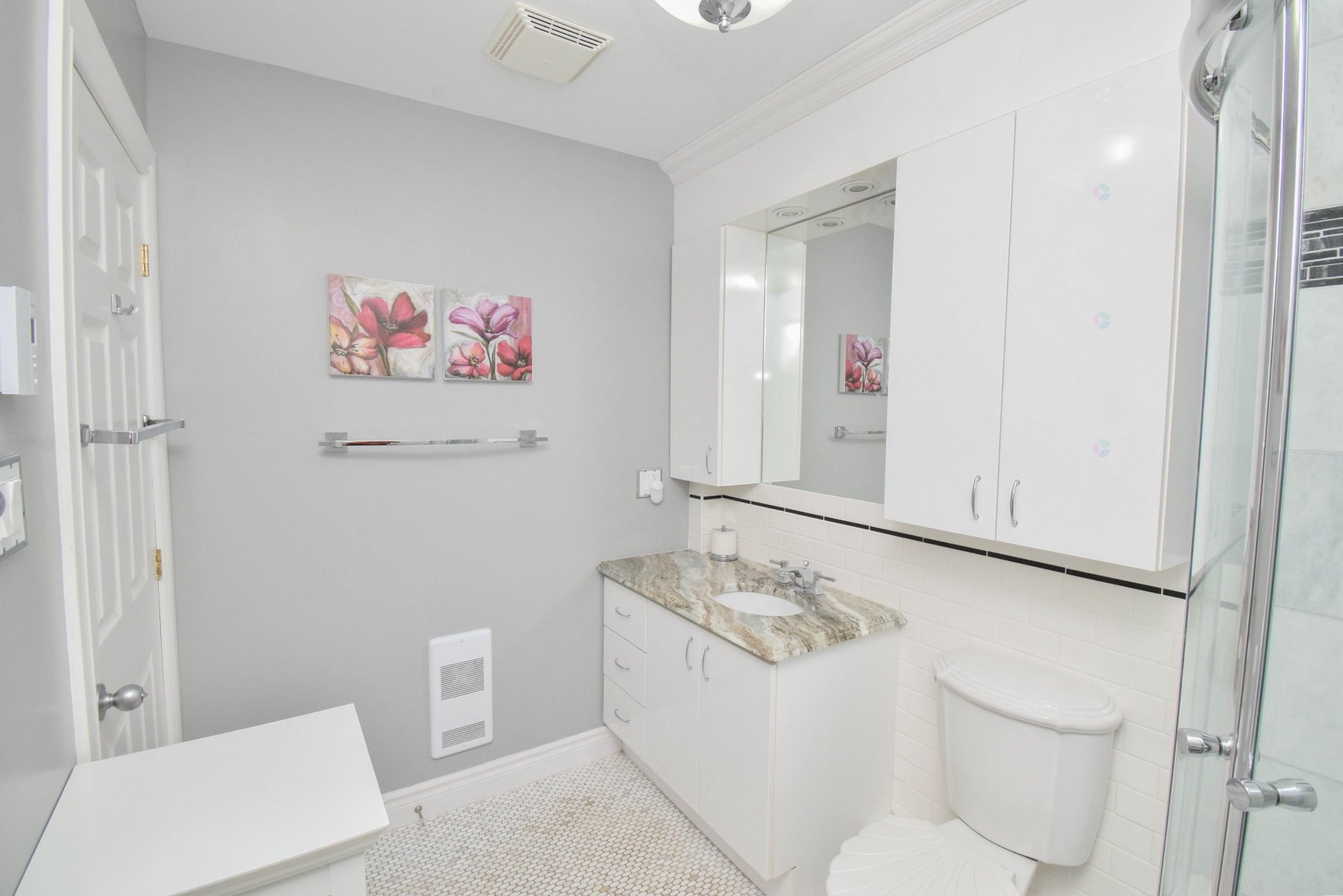 Ensuite bathroom