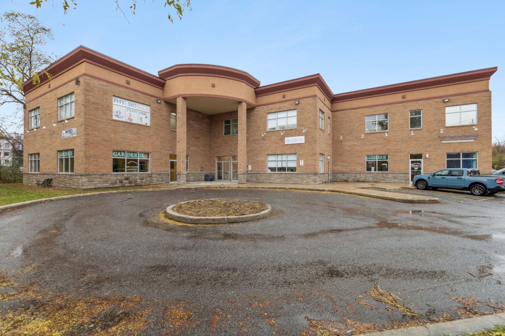 745 Ch. d'Aylmer 101