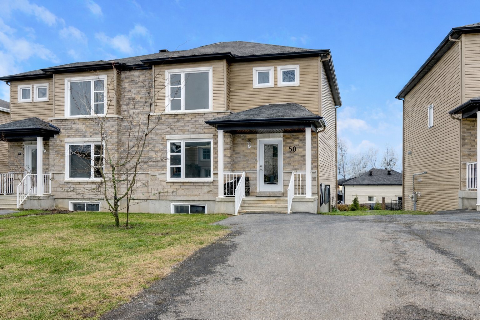 50 Rue Idola-St-Jean 