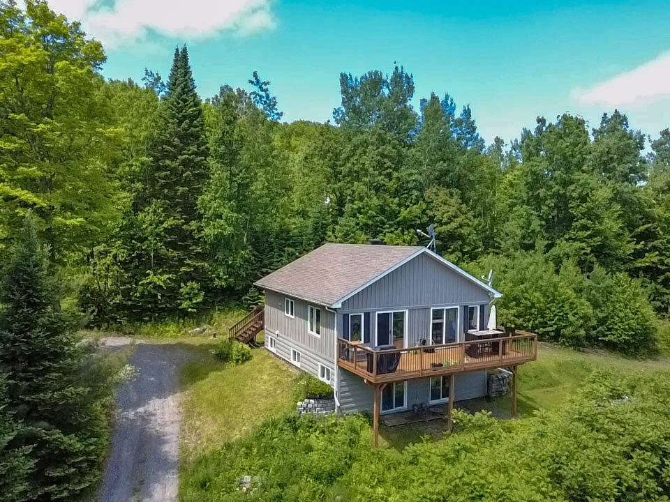 1342 Ch. Bellevue 