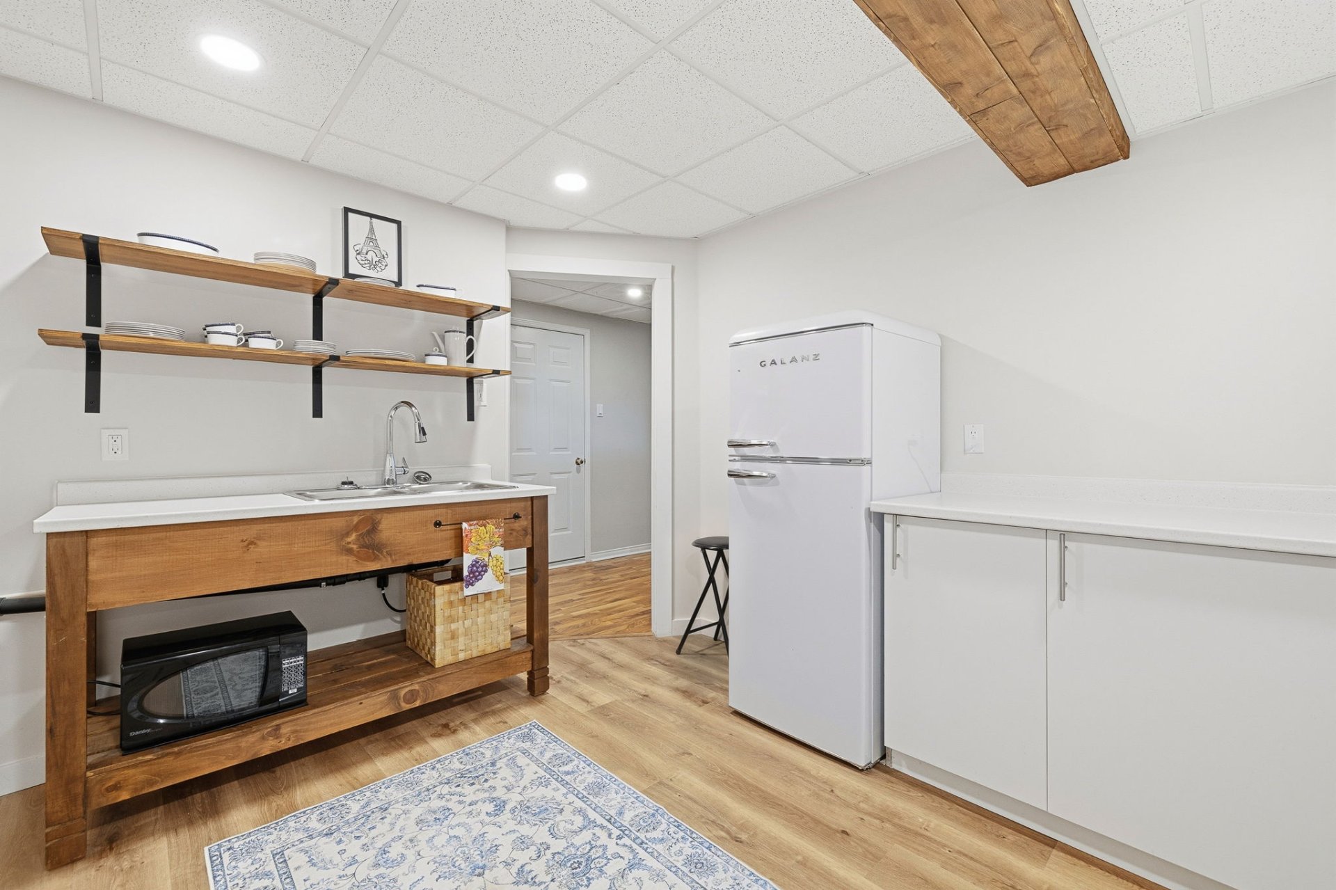 Kitchenette