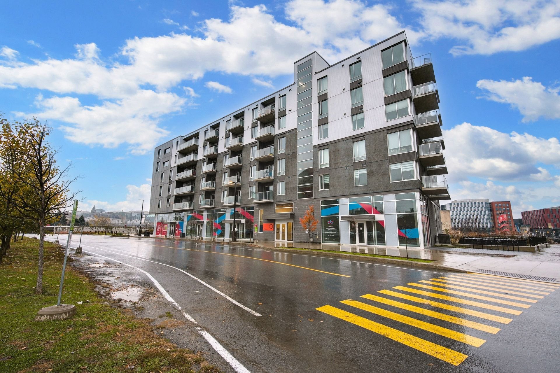 40 Rue Jos-Montferrand 609