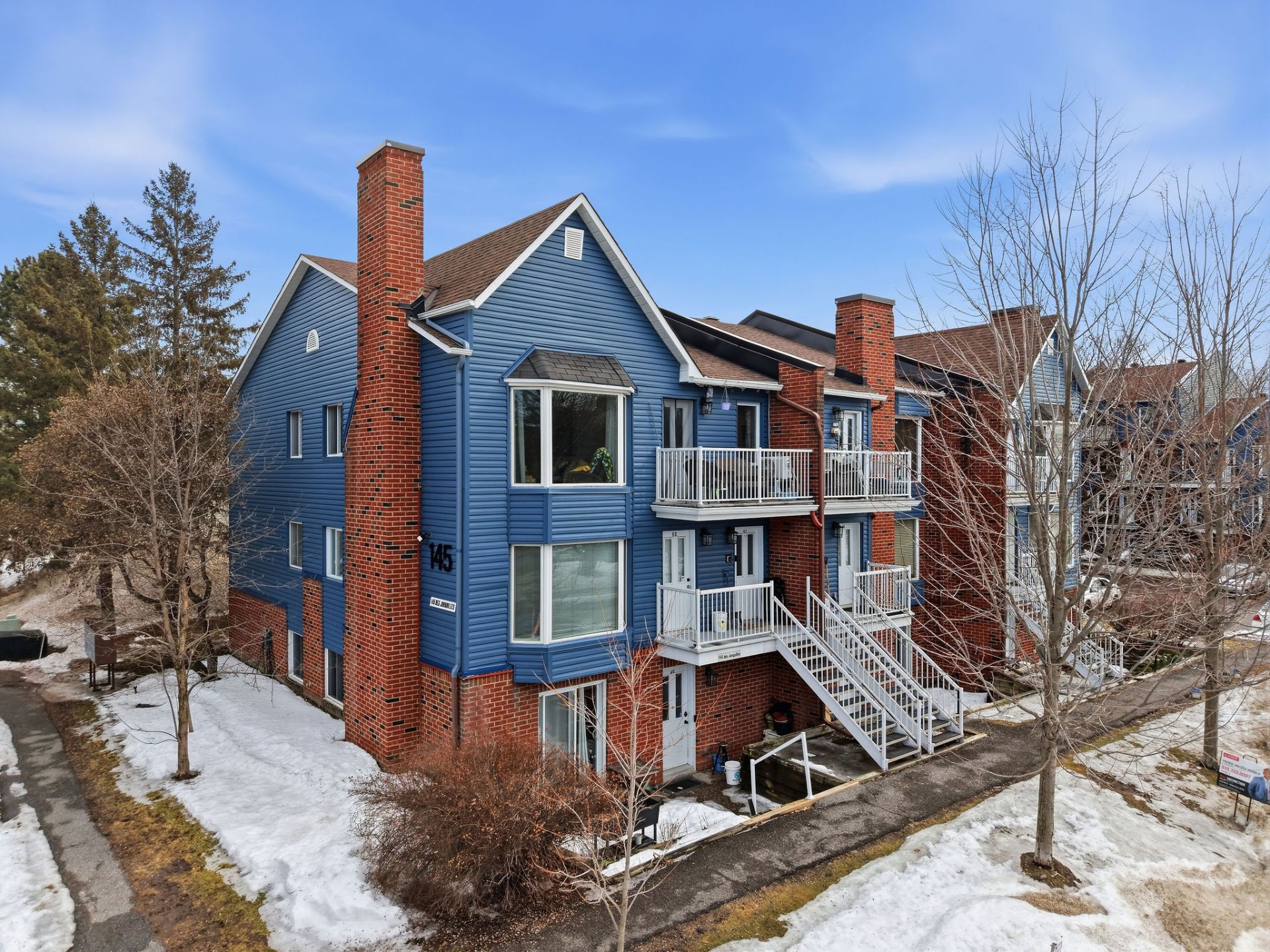 145 Av. des Jonquilles 61