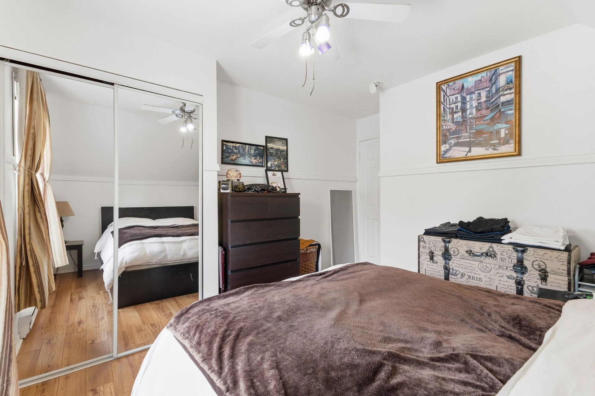 Chambre à coucher - logement parental