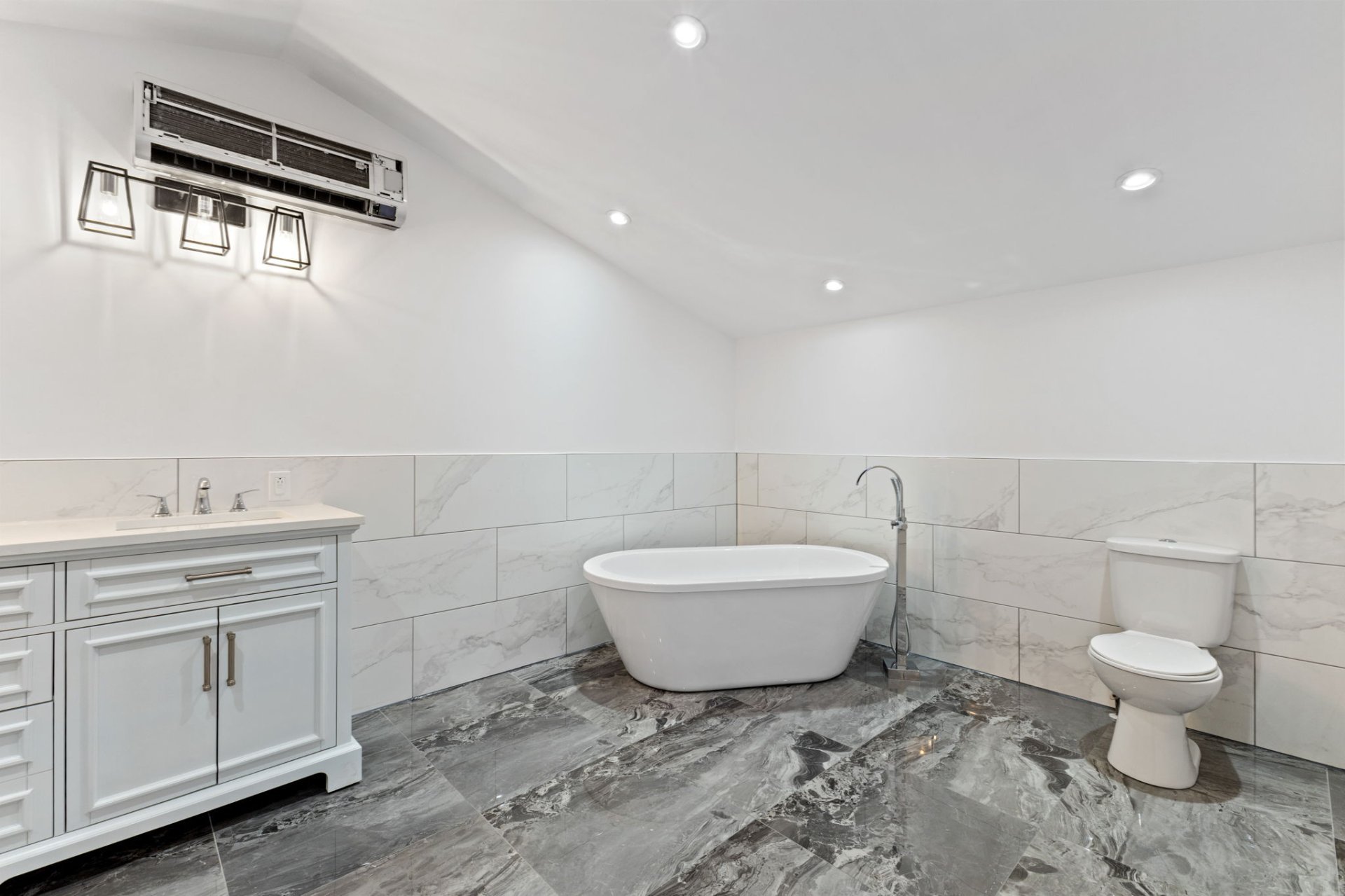 Salle de bains attenante à la CCP