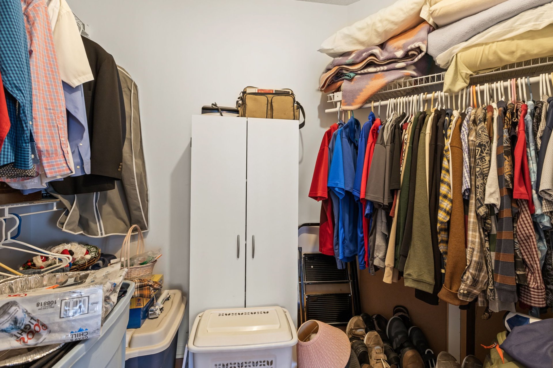 Walk-in closet