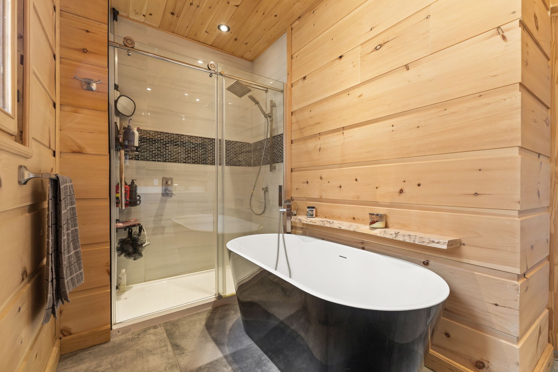 Ensuite bathroom