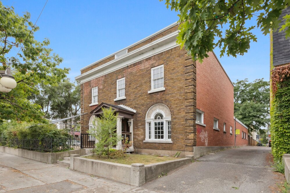 69 Rue Laurier 