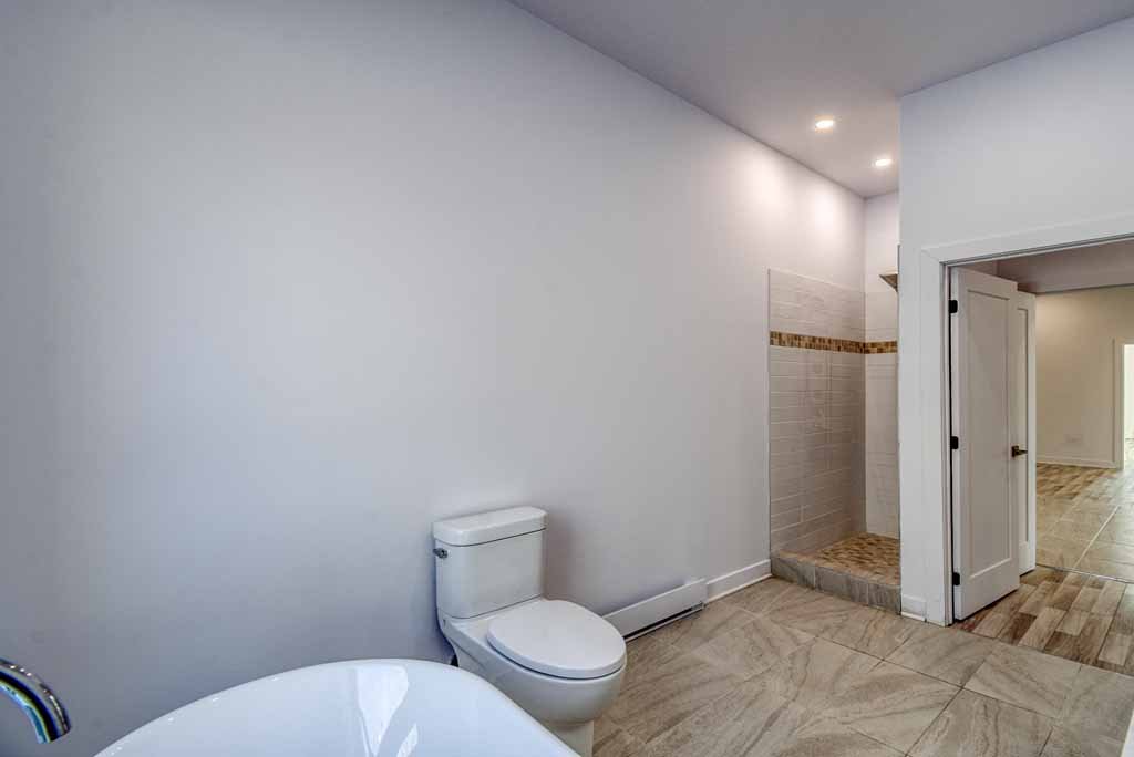 Salle de bains attenante à la CCP