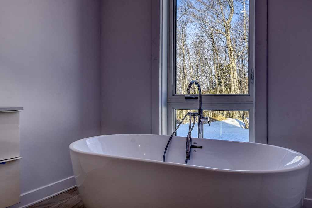 Salle de bains attenante à la CCP