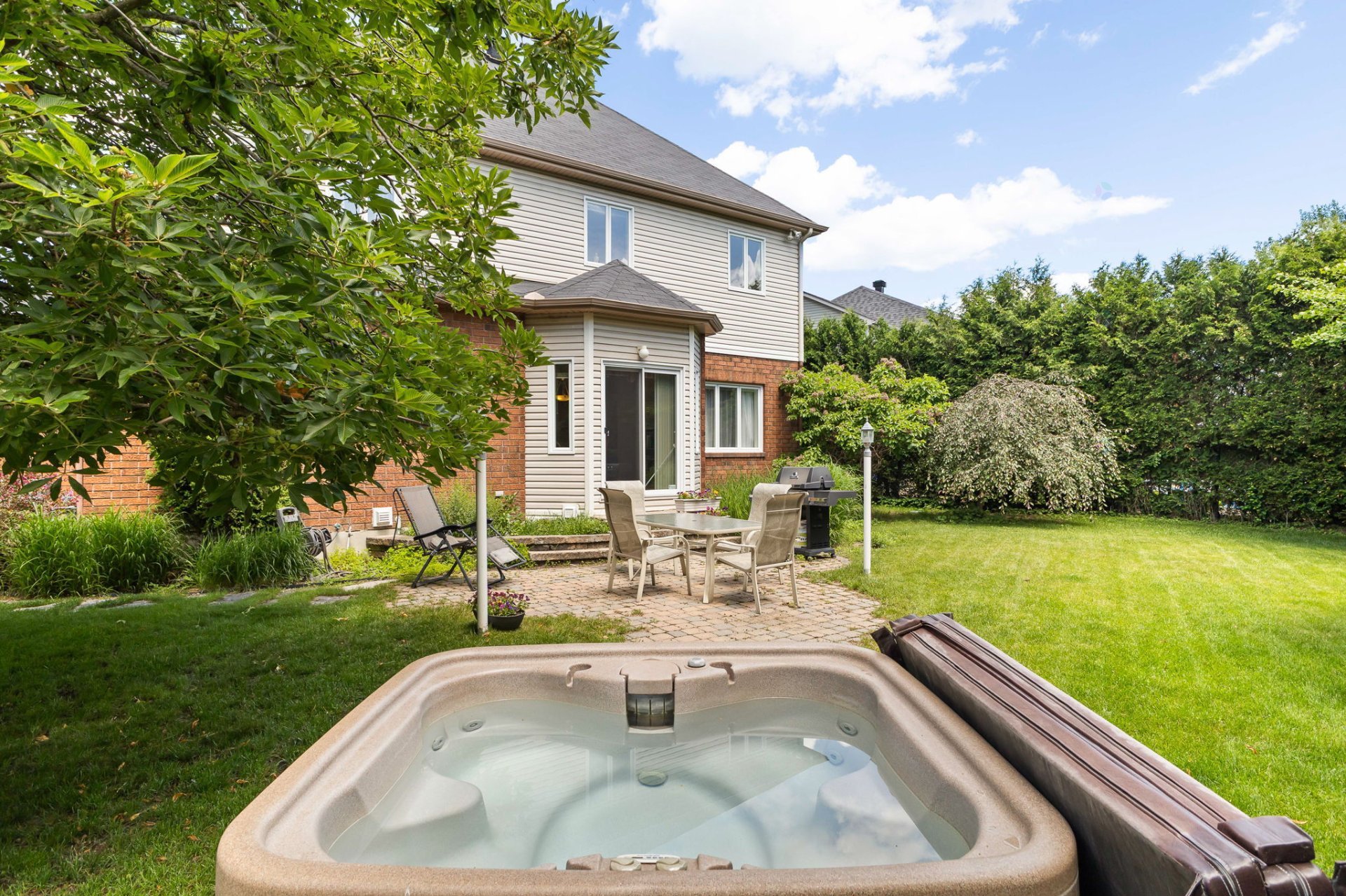 Hot tub