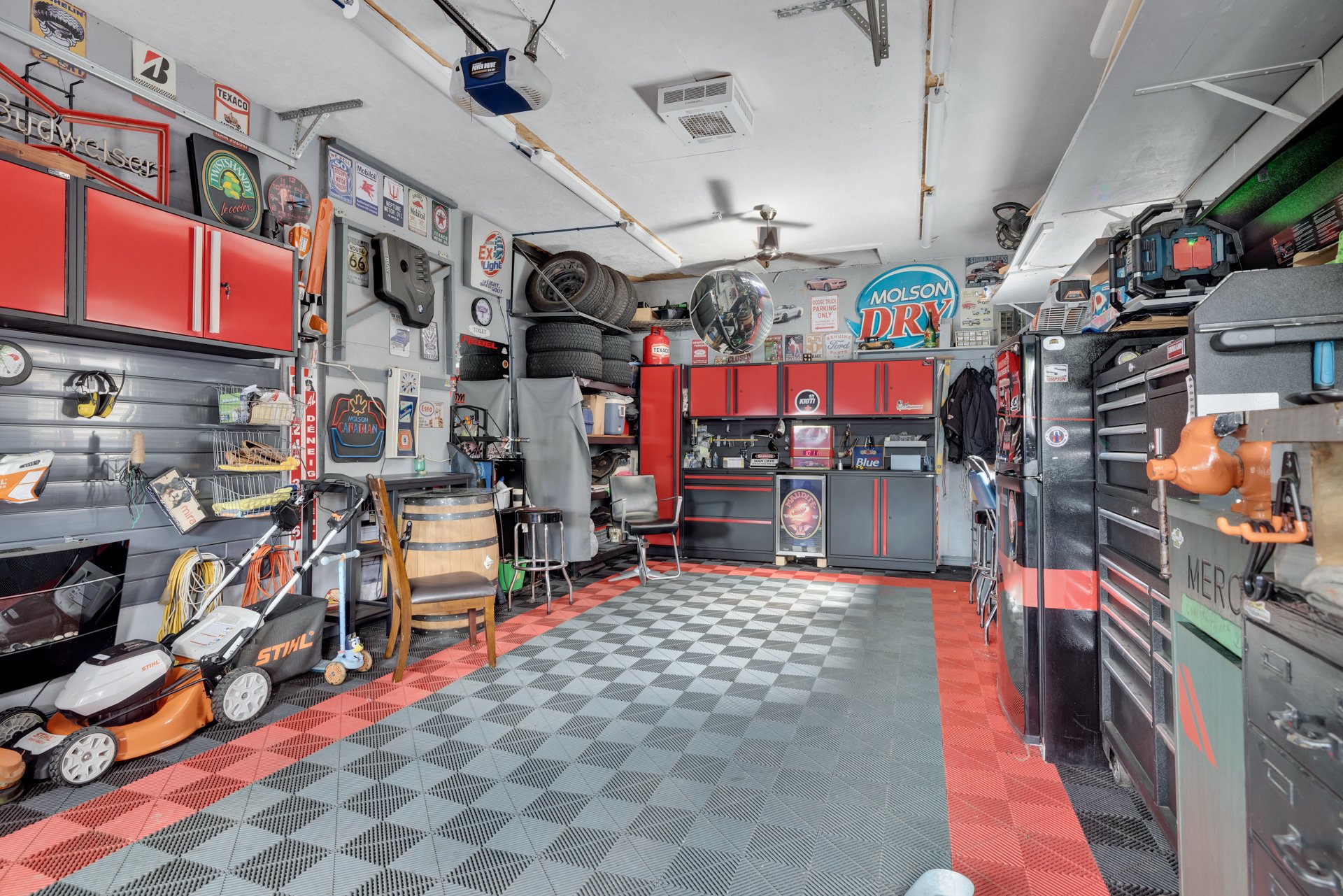 Garage