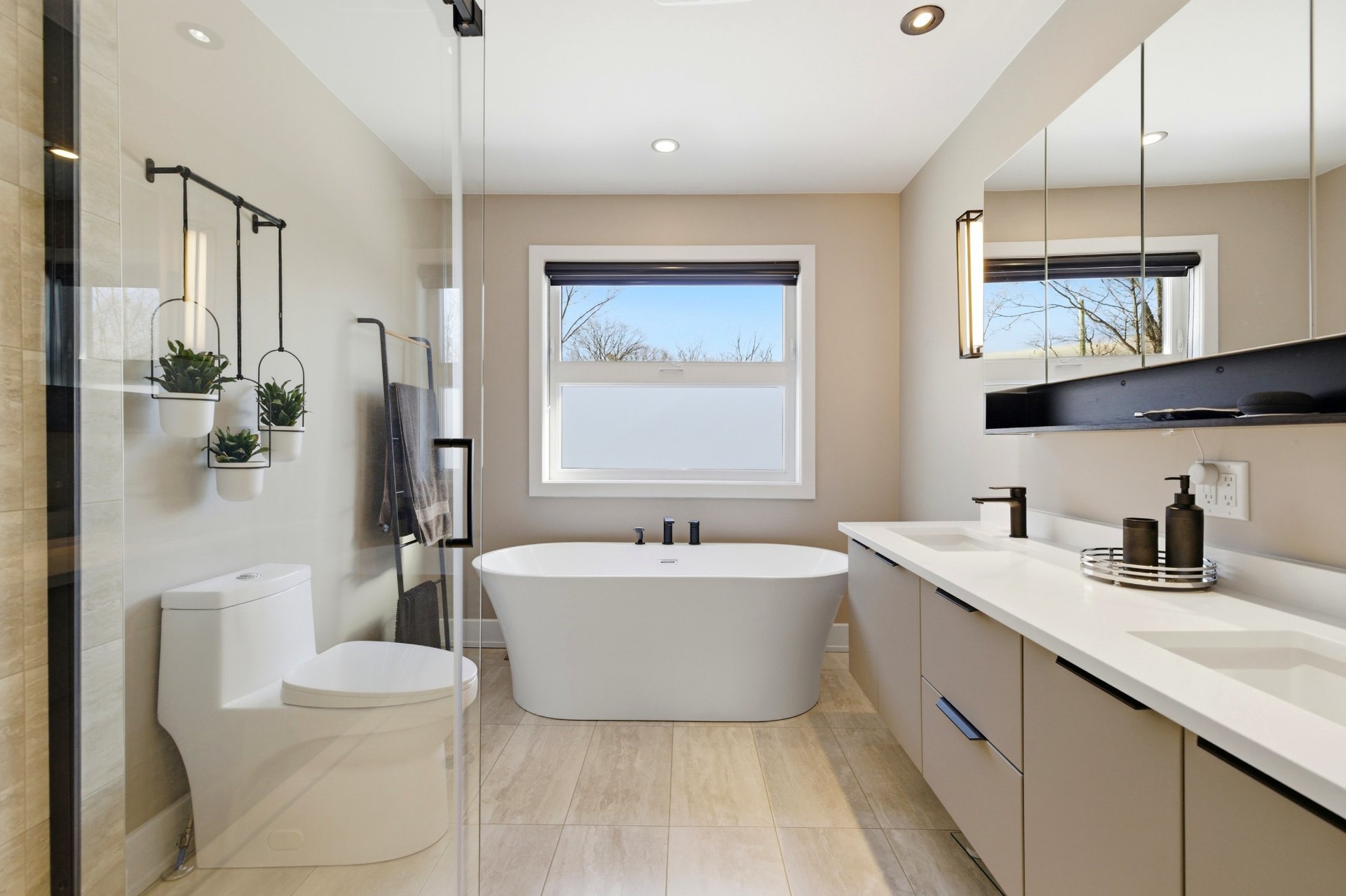 Salle de bains attenante à la CCP