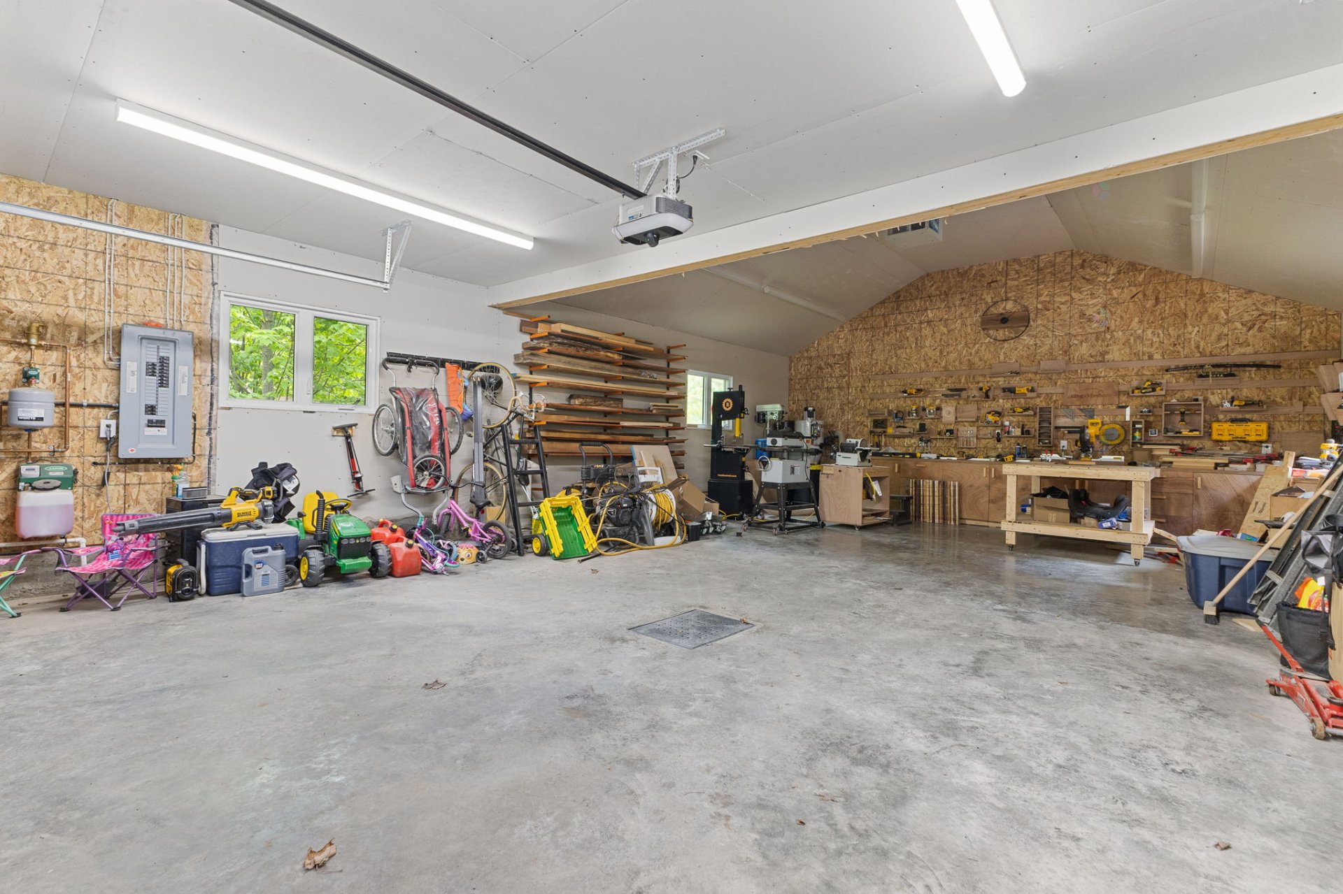 Garage