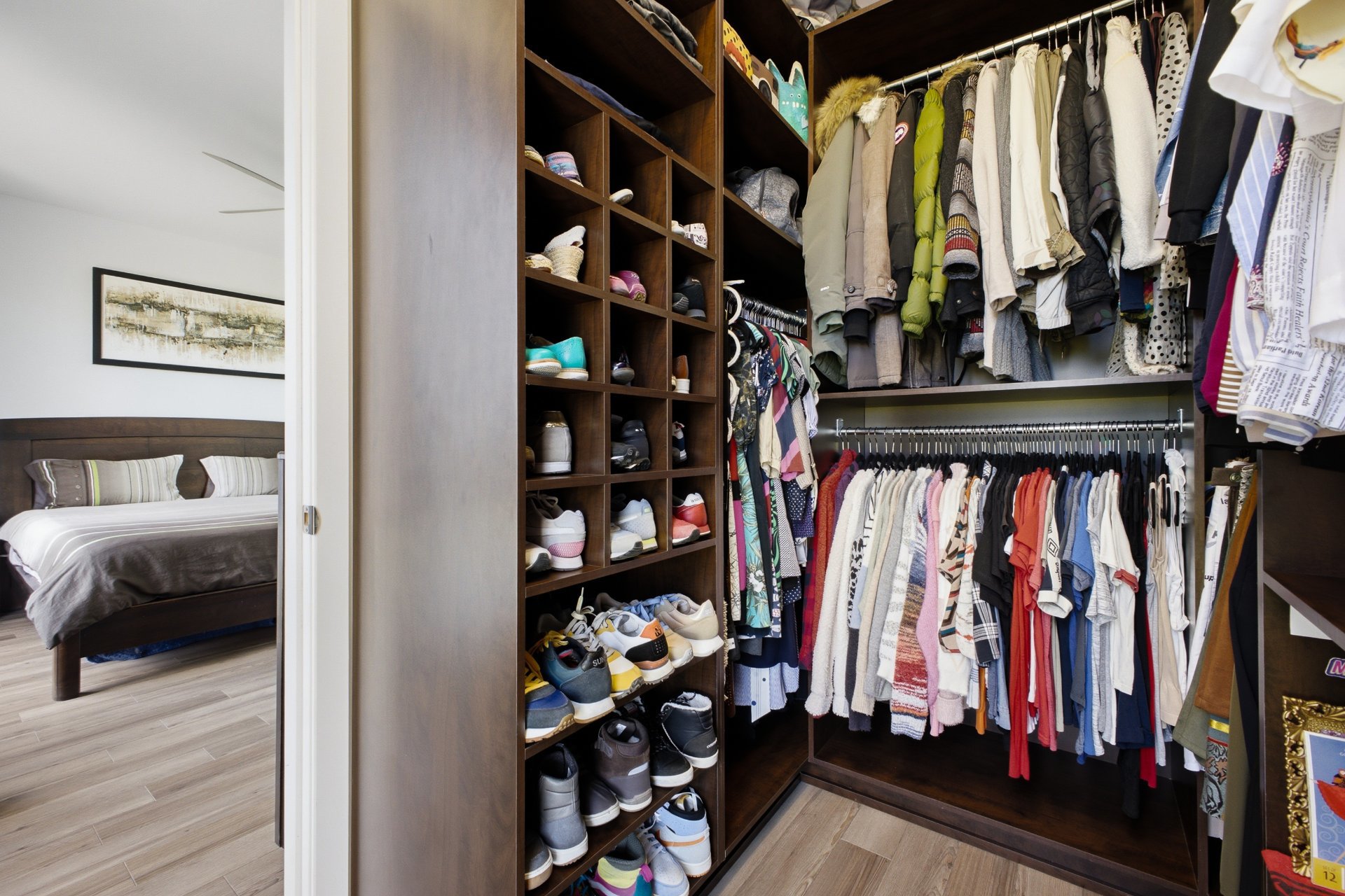 Walk-in closet