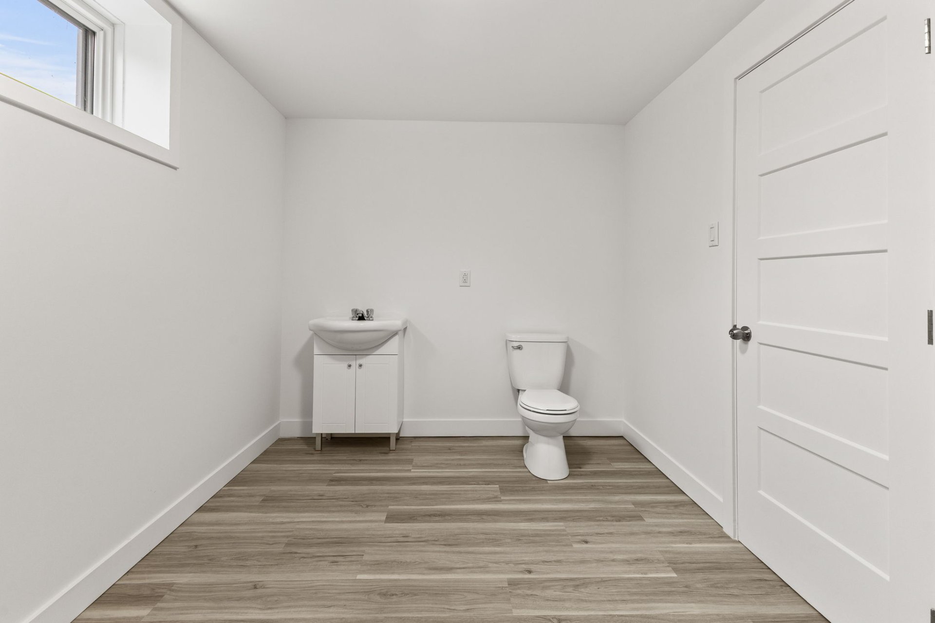 Powder room